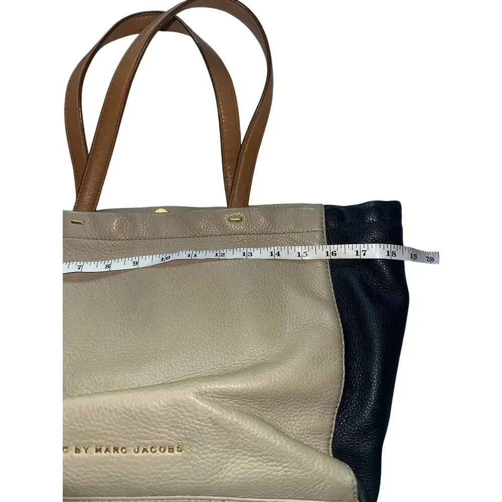 Marc by Marc Jacobs Leather Colorblock Tote Bag Cream Navy Tan Large Shoulder